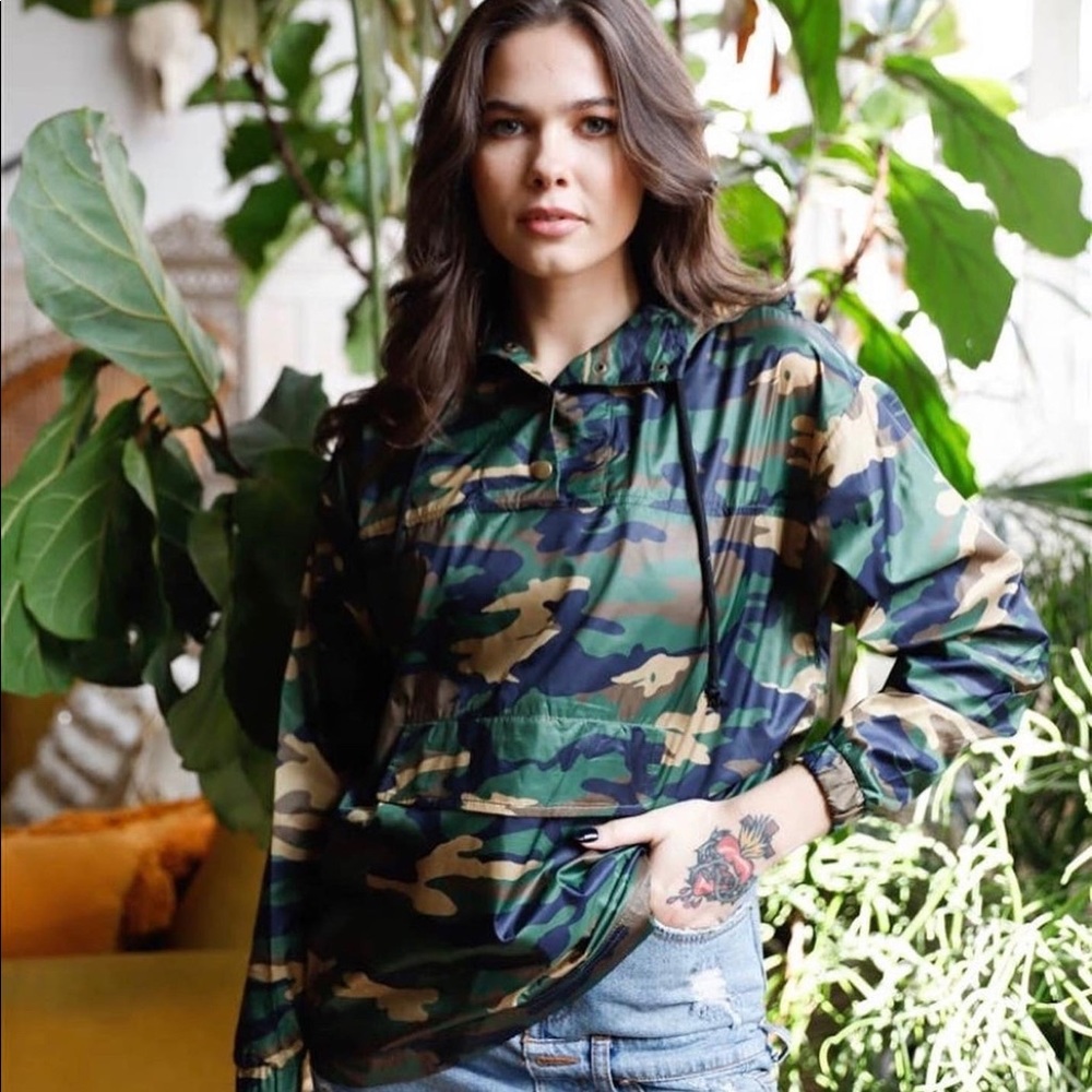 Camo windbreaker with hood